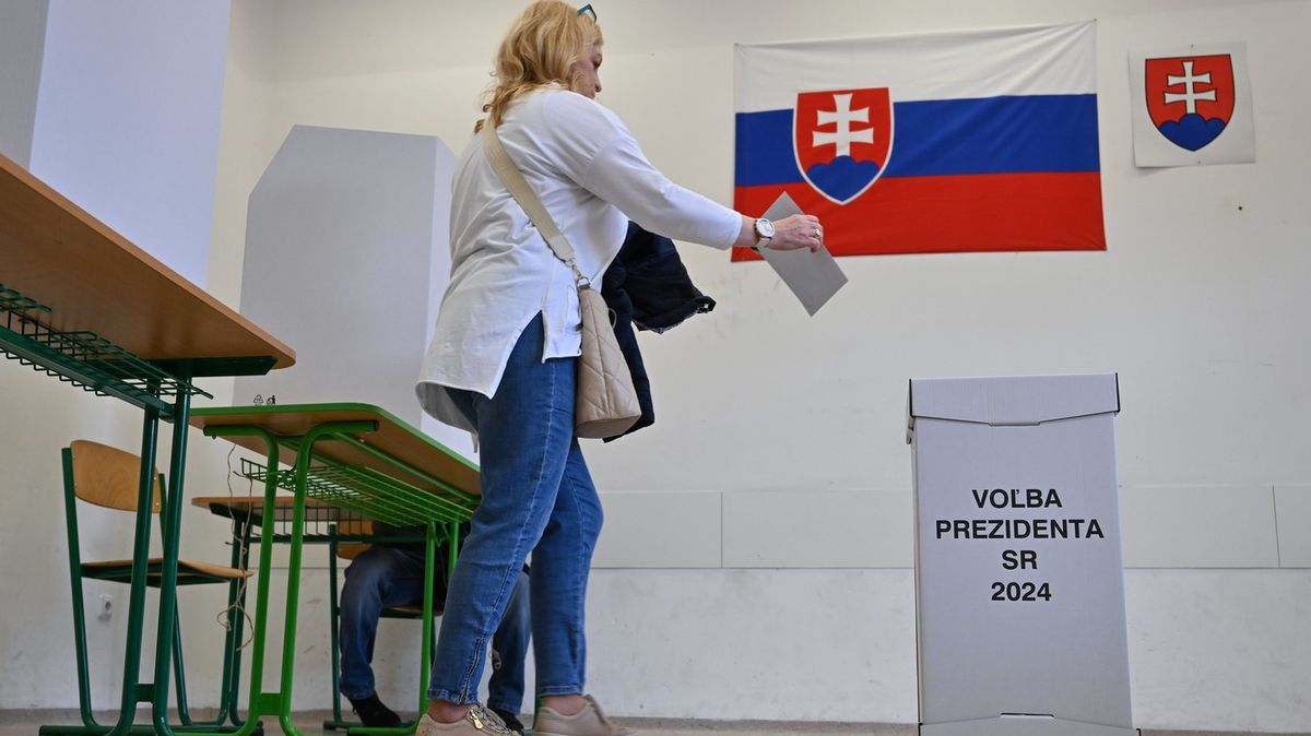O slovenském prezidentovi mohou rozhodnout voliči ze zahraničí. Bude záležet na jejich odhodlání cestovat